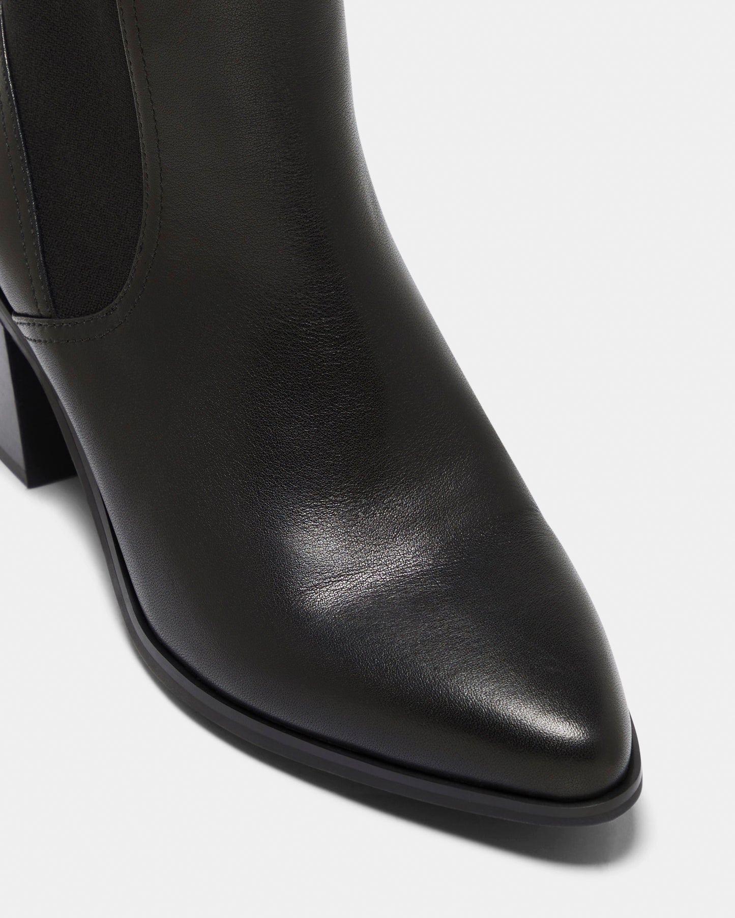 Vala Black