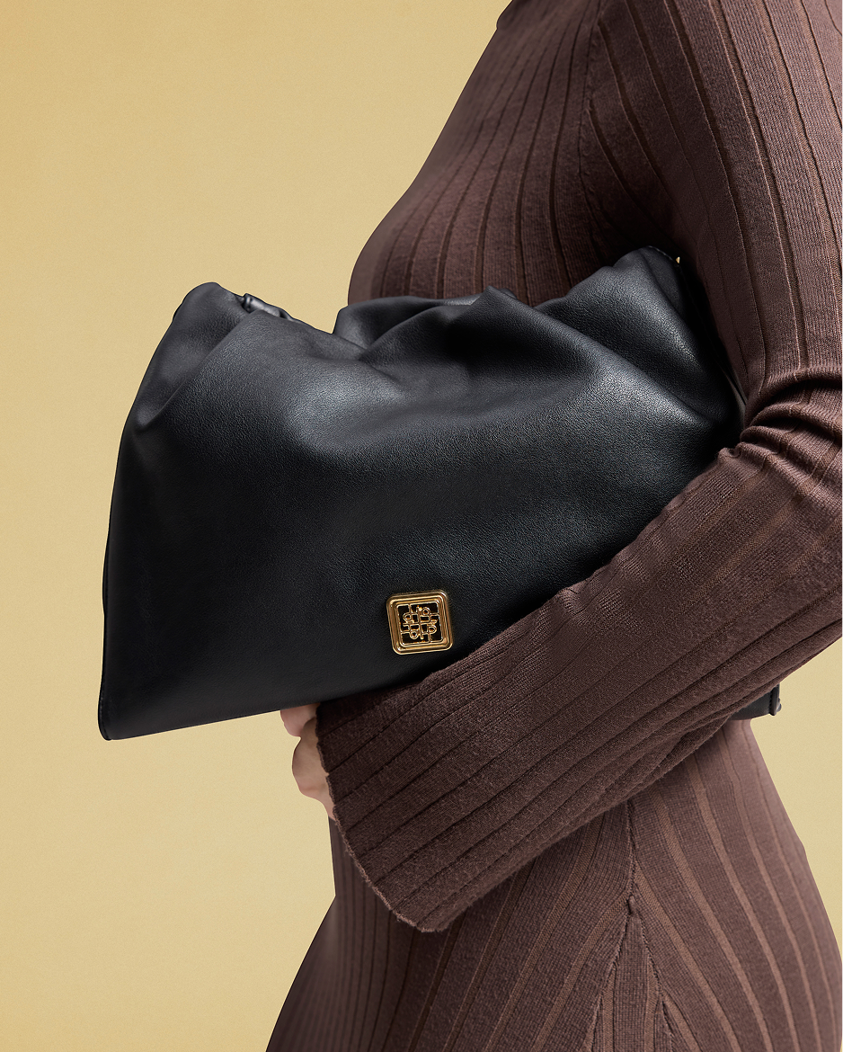 Hush Puppies AU Image