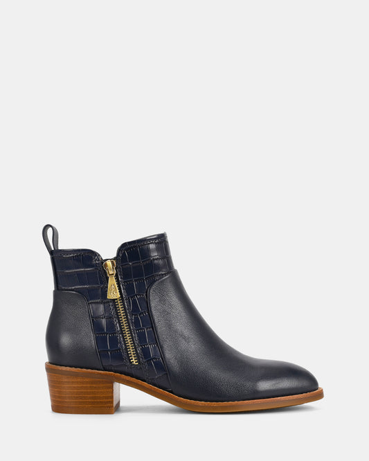 Aires Midnight Croc
