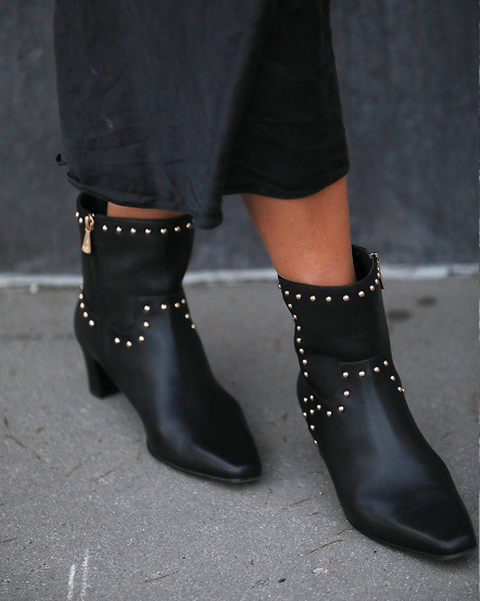 Hush Puppies AU Image