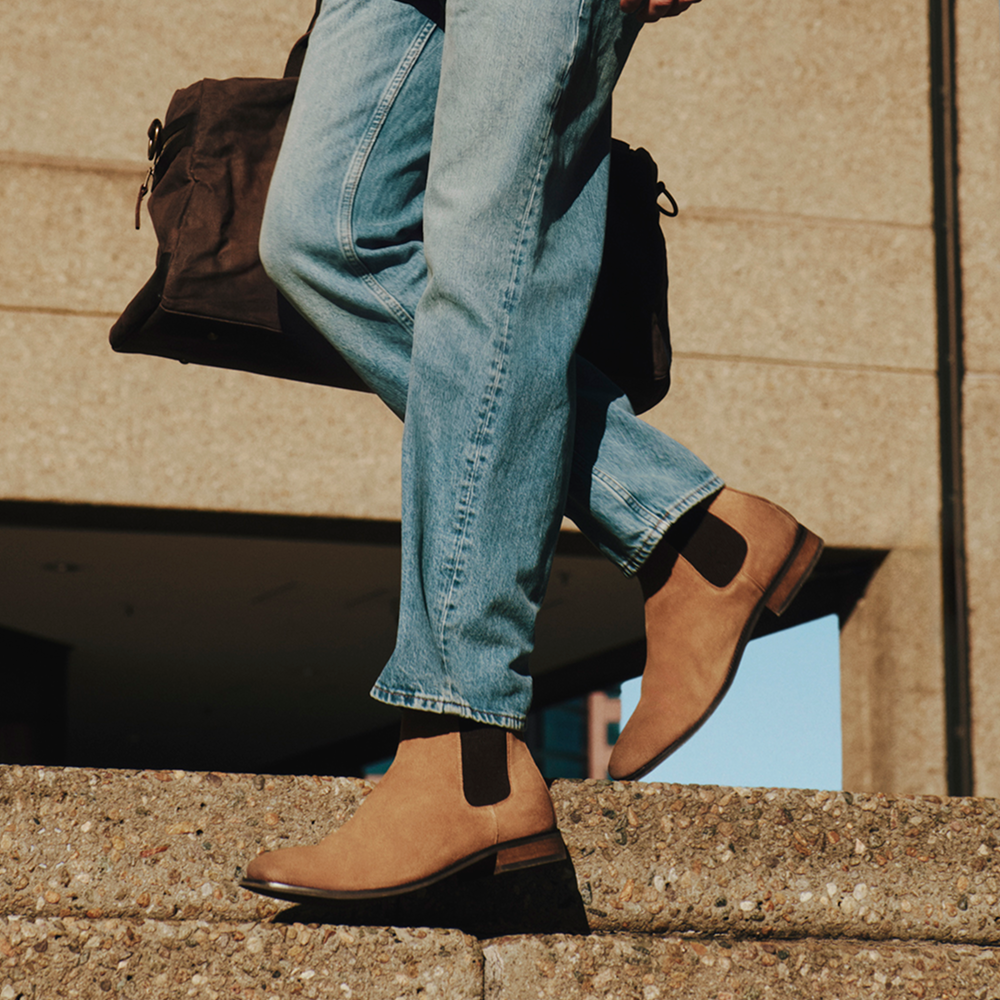 Hush Puppies AU Image
