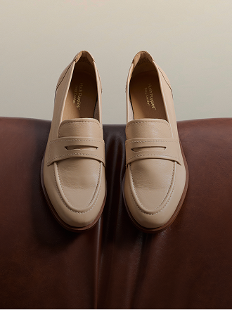 Hush Puppies AU Image