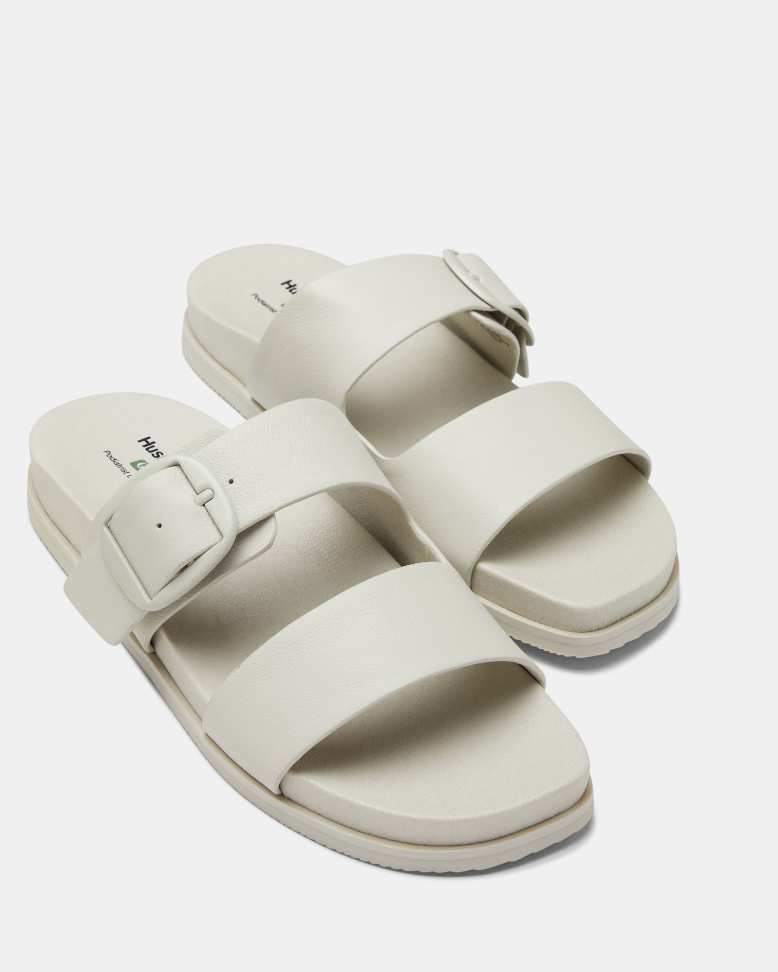 Hush puppies hot sale white sandals